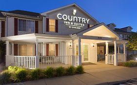 Country Inn And Suites Nevada Mo